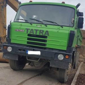 foto sklápěč Tatra T815