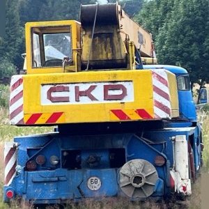 foto AD16 T148 autojeřáb bič 16t 6x6 depozit Tatra