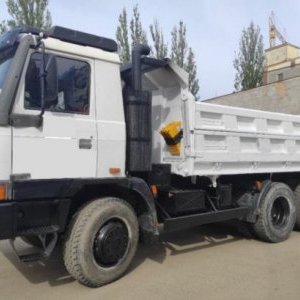 foto repasovaný Terrno 6x6 sklápěč S2 Tatra TRAKTOR
