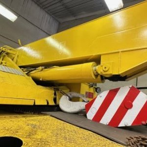 foto REPAS 6x6 autojeřáb AD28 Tatra 815