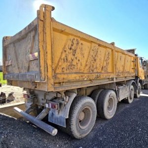 foto TRAKTOR! 8x8 sklápěč 76t Terrno TATRA