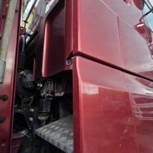 foto 6x6 les Phoenix Prasident 30t 5.4m Umikov +HR drapák TATRA lesovůz dřevo kulatina