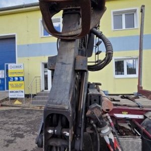 foto 6x6 les Phoenix Prasident 30t 5.4m Umikov +HR drapák TATRA lesovůz dřevo kulatina