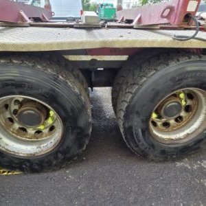 foto 6x6 les Phoenix Prasident 30t 5.4m Umikov +HR drapák TATRA lesovůz dřevo kulatina