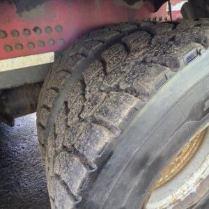 foto 6x6 les Phoenix Prasident 30t 5.4m Umikov +HR drapák TATRA lesovůz dřevo kulatina