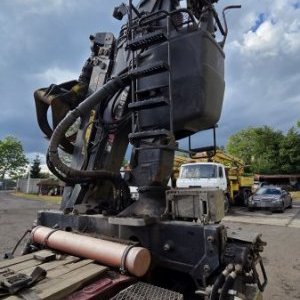 foto 6x6 les Phoenix Prasident 30t 5.4m Umikov +HR drapák TATRA lesovůz dřevo kulatina