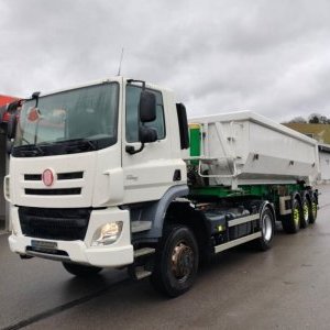 foto 4x4 tahač hydr. 42t Phoenix TATRA
