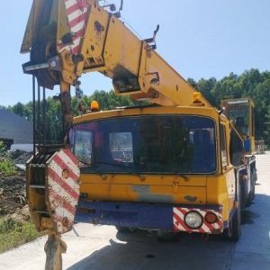 foto AD28 T815 autojeřáb 6x6 Tatra